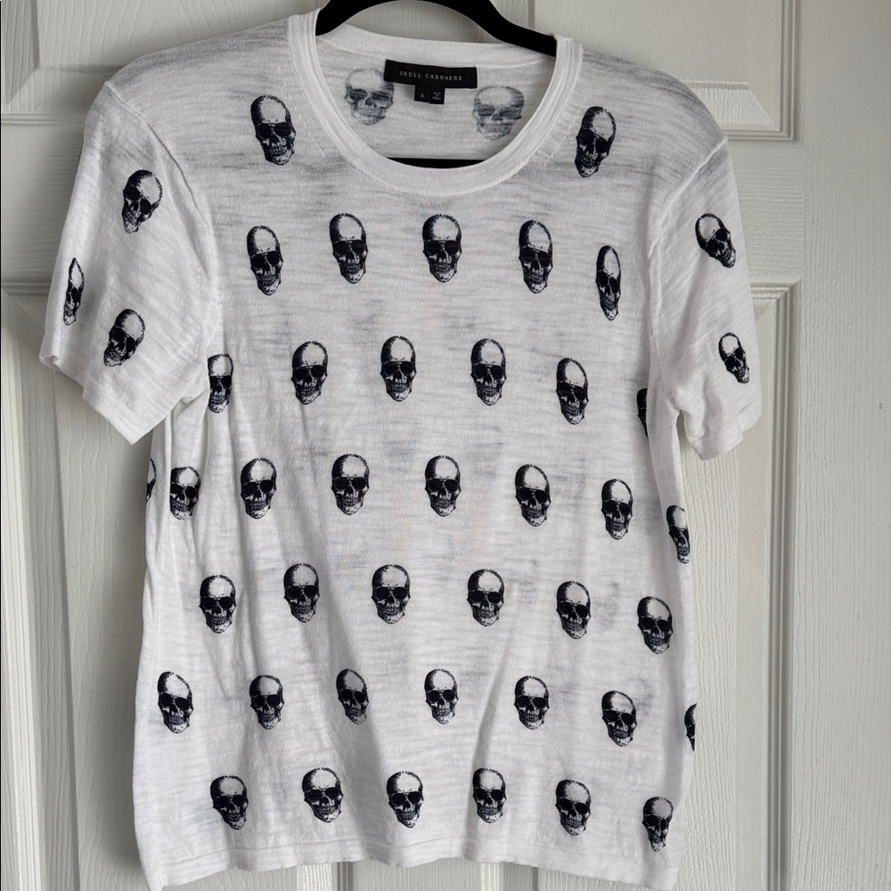 Skull Cashmere White Tee with Skull print size S